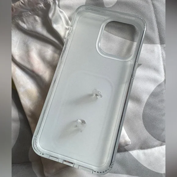 Loopy White Opal Shell iPhone 15 Pro Max phone case - Picture 2 of 4